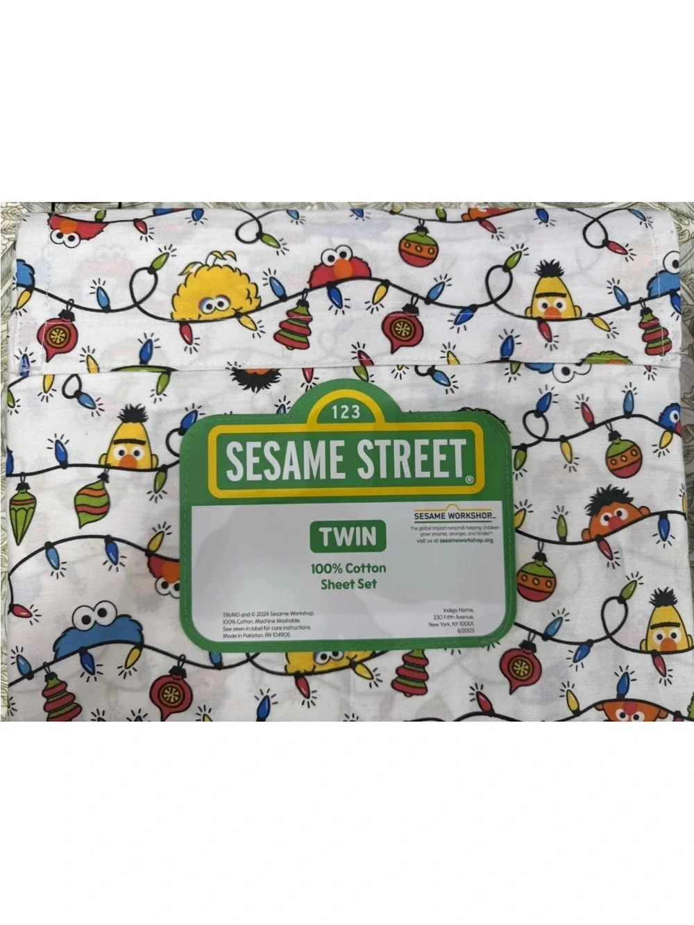 Sesame Street Christmas Lights Twin Sheet Set — 100% Cotton Holiday Bedding
